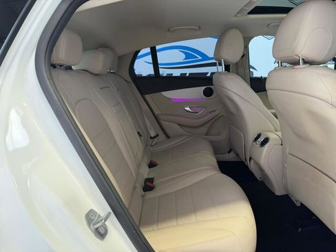 Used 2020 Mercedes-Benz GLC 300 4MATIC Coupe image 26