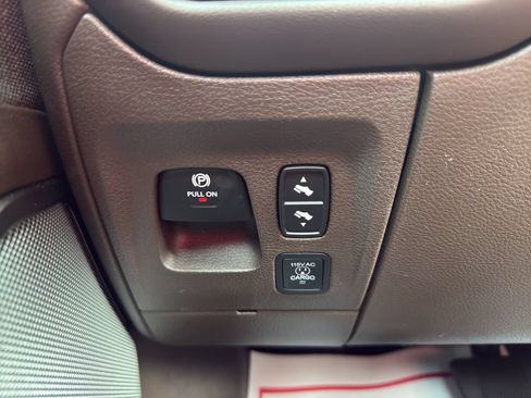 Used 2025 RAM 1500 Limited AWD/4WD image 40