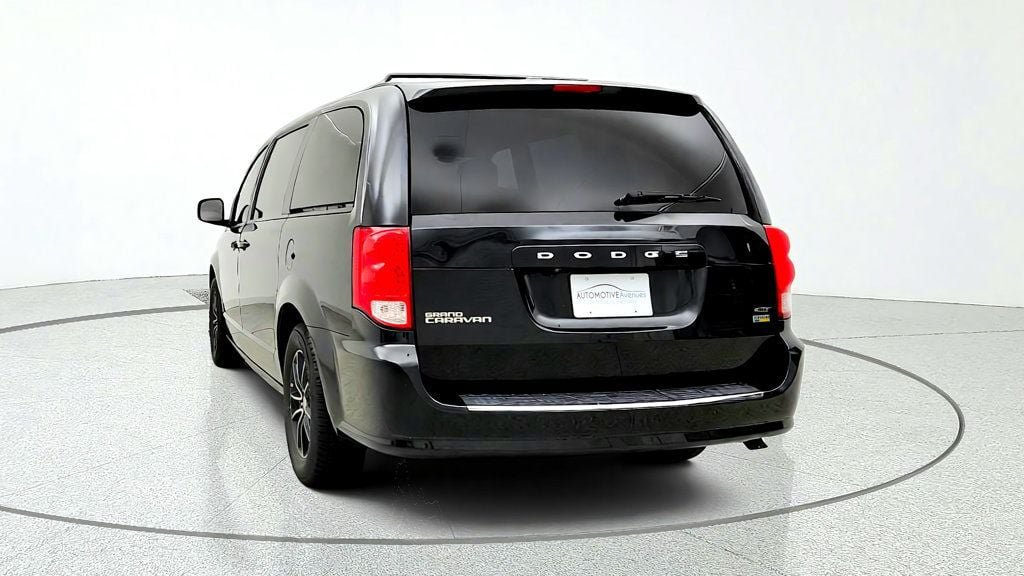Used 2018 Dodge Grand Caravan GT FWD image 6