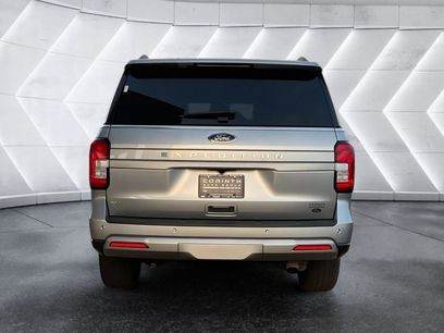 Used 2024 Ford Expedition XLT