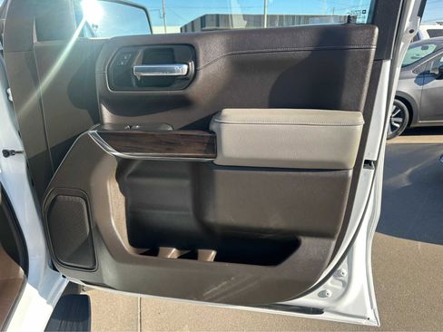 Used 2021 GMC Sierra 1500 SLT image 22