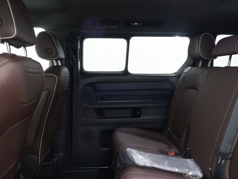 New 2025 Volkswagen ID. Buzz Pro S image 26