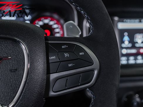Used 2020 Dodge Charger SRT Hellcat w/ Harman/Kardon Audio Group RWD image 31