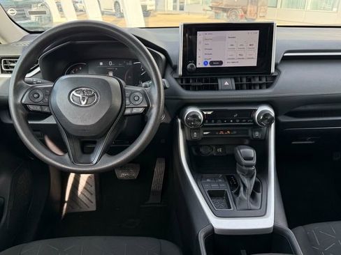 Used 2024 Toyota RAV4 XLE image 11