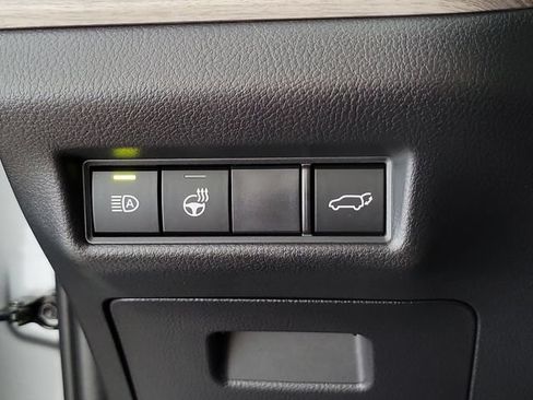 Used 2026 Toyota Grand Highlander AWD image 25