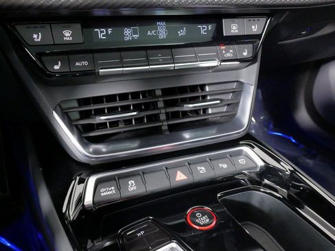 Used 2024 Audi RS e-tron GT w/ Carbon Performance Package image 61