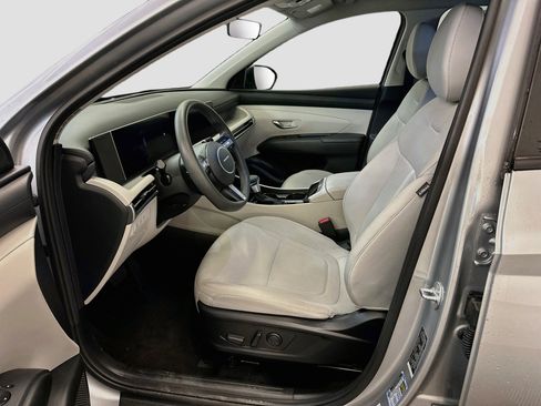 Used 2025 Hyundai Tucson SEL AWD/4WD image 13