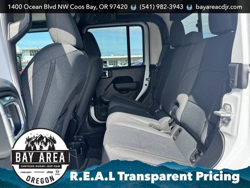 New 2026 Jeep Gladiator Sport image 15