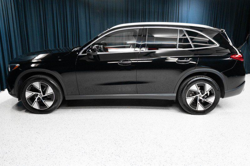 Certified 2024 Mercedes-Benz GLC 300 4MATIC image 8