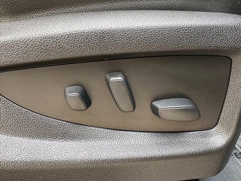 Used 2019 Chevrolet Tahoe LT w/ Texas Edition Package image 53