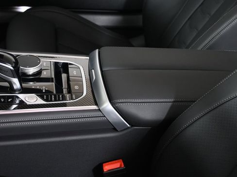 New 2026 BMW M850i xDrive Convertible w/ M Carbon Exterior Package image 33