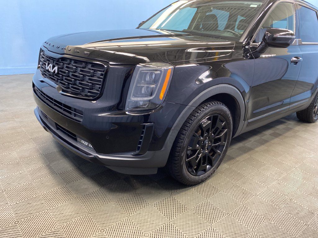 Used 2022 Kia Telluride SX w/ Nightfall Edition Package AWD/4WD image 46