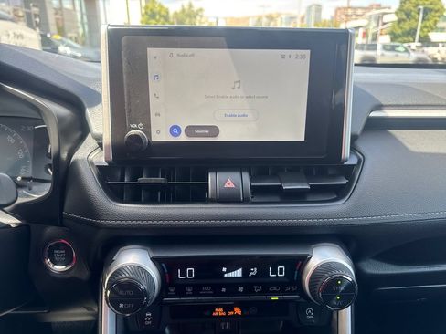 Certified 2025 Toyota RAV4 XLE AWD/4WD image 19