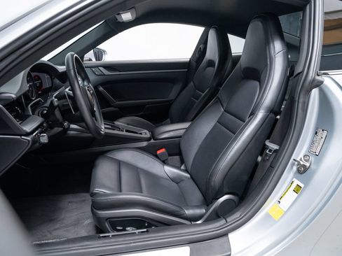 Used 2020 Porsche 911 Carrera S RWD image 5