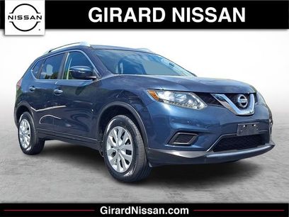 Used 2016 Nissan Rogue S w/ Appearance Package