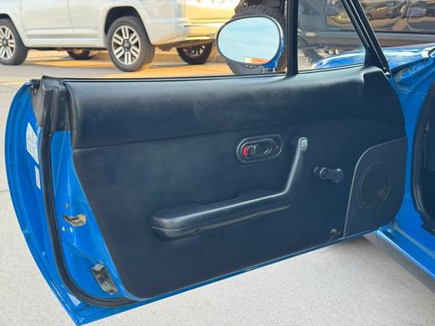 Used 1990 MAZDA MX-5 Miata RWD image 9