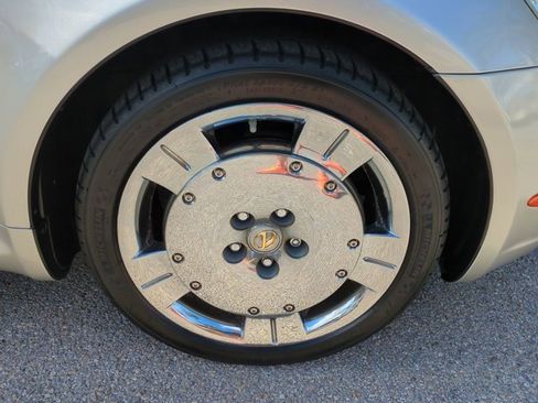 Used 2002 Lexus SC 430 Convertible image 10