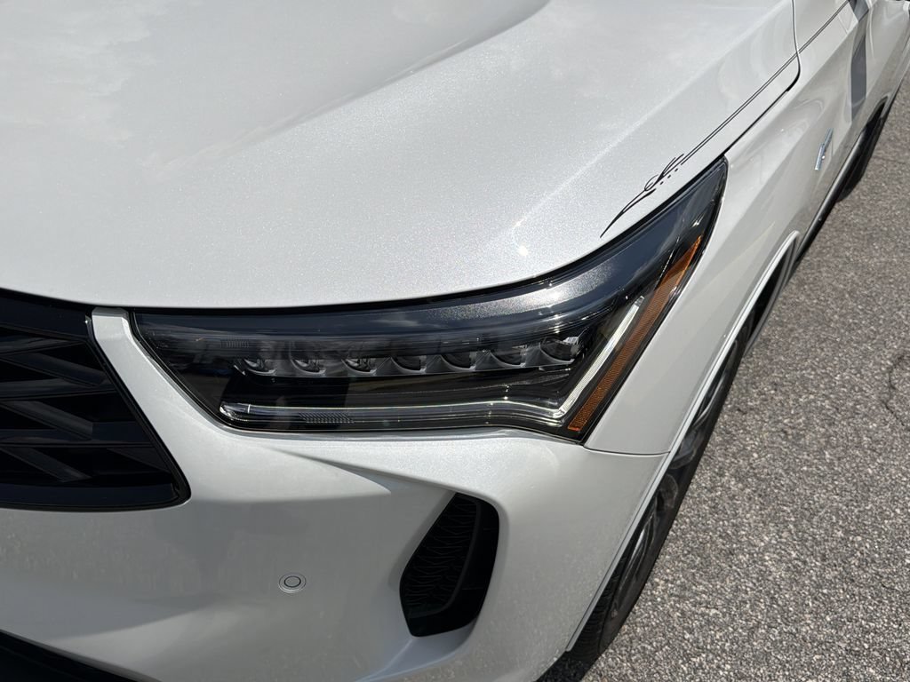 New 2026 Acura RDX w/ Advance Package AWD/4WD image 9