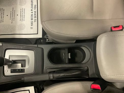 Used 2014 Subaru Forester 2.5i Limited w/ Popular Package #2 AWD/4WD image 17