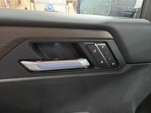 New 2026 GMC Acadia Denali image 18