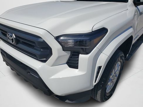 Used 2025 Toyota Tacoma SR5 RWD image 24