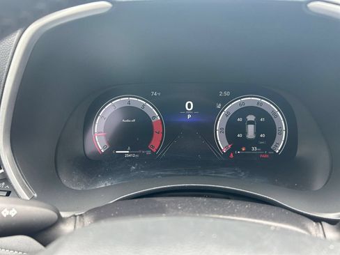 Used 2025 Toyota Highlander XSE AWD/4WD image 36