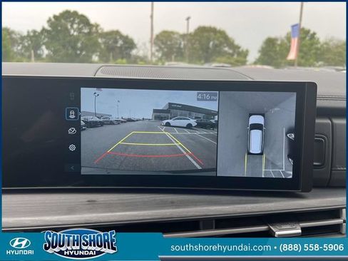 Certified 2024 Hyundai Santa Fe Limited AWD/4WD image 30