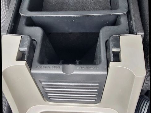 Used 2012 Ford Escape XLT image 31