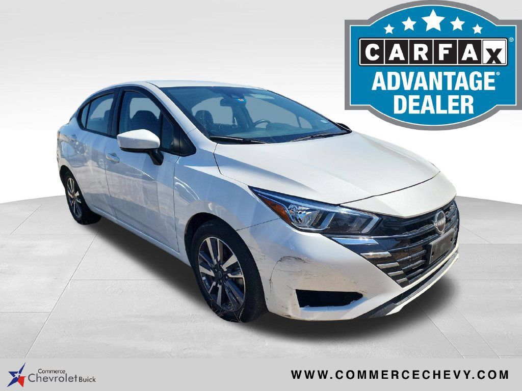 Used 2024 Nissan Versa SV FWD image 1