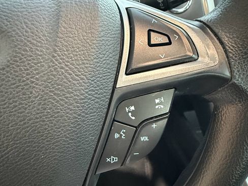 Used 2019 Ford Fusion SE image 36