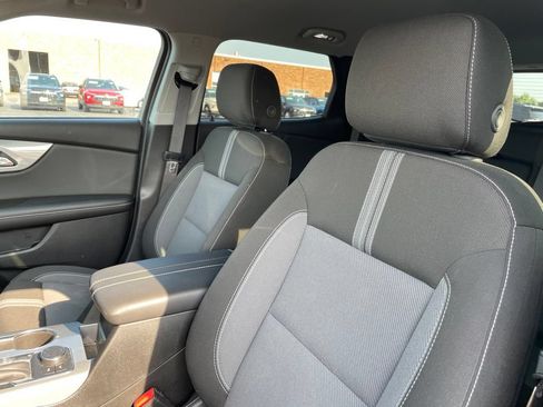 Used 2024 Chevrolet Blazer LT w/ Convenience Package AWD/4WD image 19