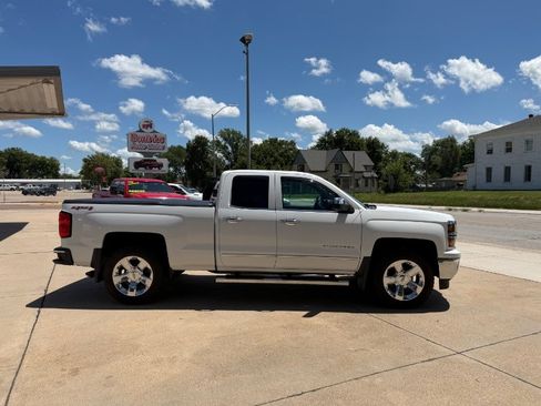 Used 2015 Chevrolet Silverado 1500 LTZ w/ LTZ Plus Package AWD/4WD image 25