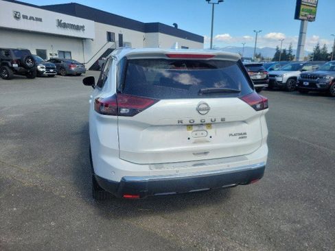 Certified 2024 Nissan Rogue Platinum w/ Platinum Premium Package image 4