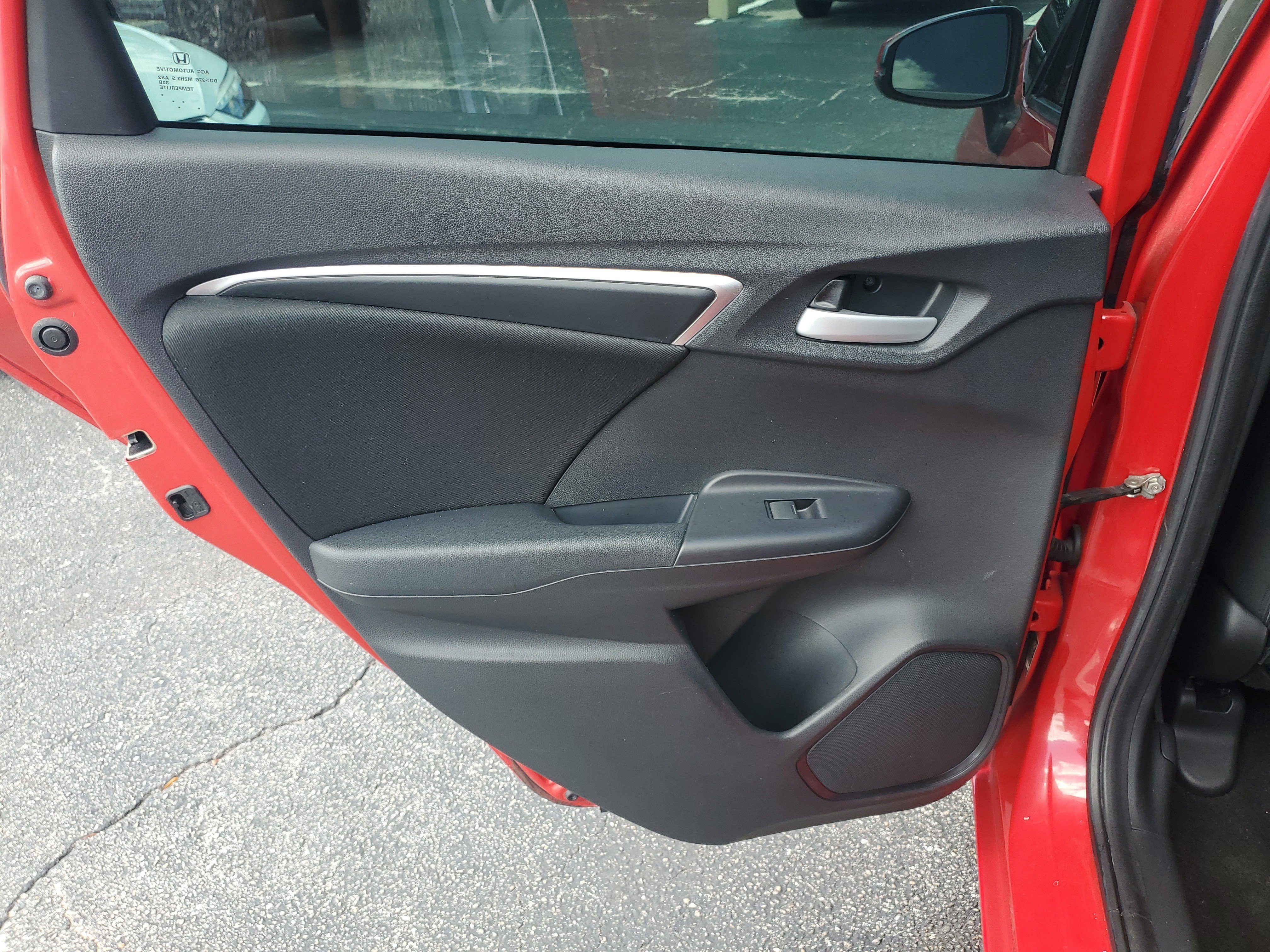 Used 2019 Honda Fit LX image 14