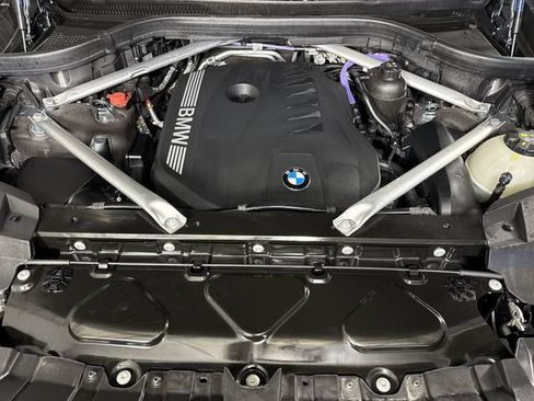 Used 2026 BMW X7 xDrive40i AWD/4WD image 29