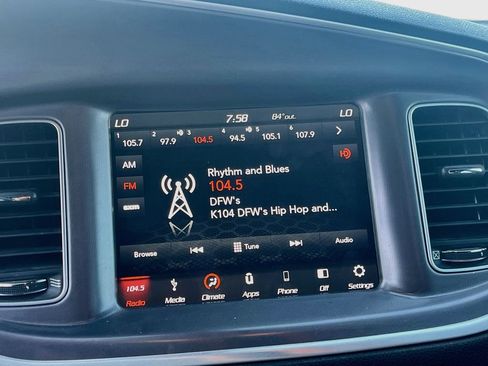 Used 2019 Dodge Charger Scat Pack RWD image 14