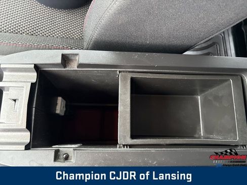 Used 2015 Chevrolet Equinox LT w/ Driver Convenience Package image 34