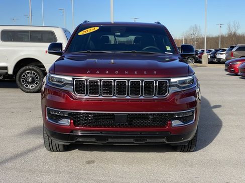 Used 2024 Jeep Wagoneer PREMIUM GROUP w/ Premium Group I image 3