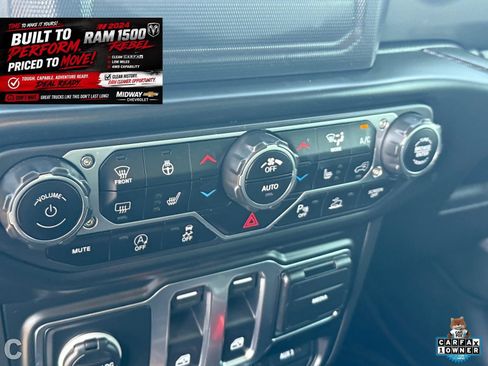 Used 2022 Jeep Wrangler Sport AWD/4WD image 25