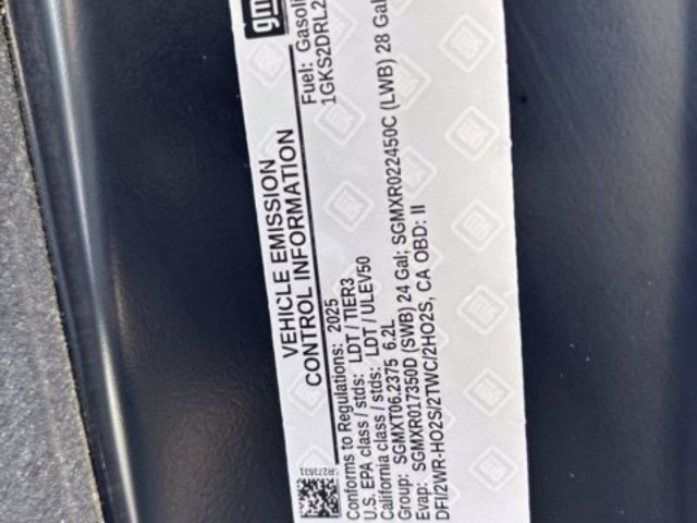 Used 2025 GMC Yukon Denali AWD/4WD image 44
