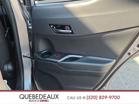 Used 2019 Toyota C-HR XLE FWD image 23