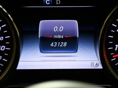 Used 2019 Mercedes-Benz E 450 4MATIC Cabriolet image 43