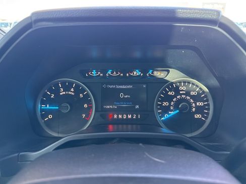 Used 2016 Ford F150 XLT w/ Equipment Group 302A Luxury image 9