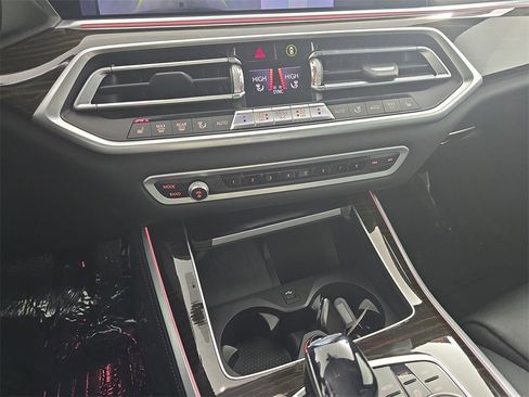 Used 2020 BMW X5 xDrive40i w/ Convenience Package image 27