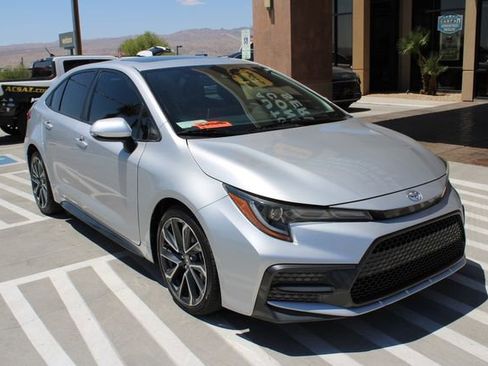 Used 2021 Toyota Corolla SE w/ Carpet Mat Package (TMS) FWD image 9