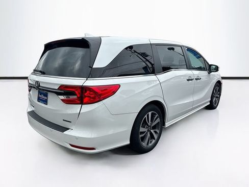 Used 2023 Honda Odyssey Touring image 9