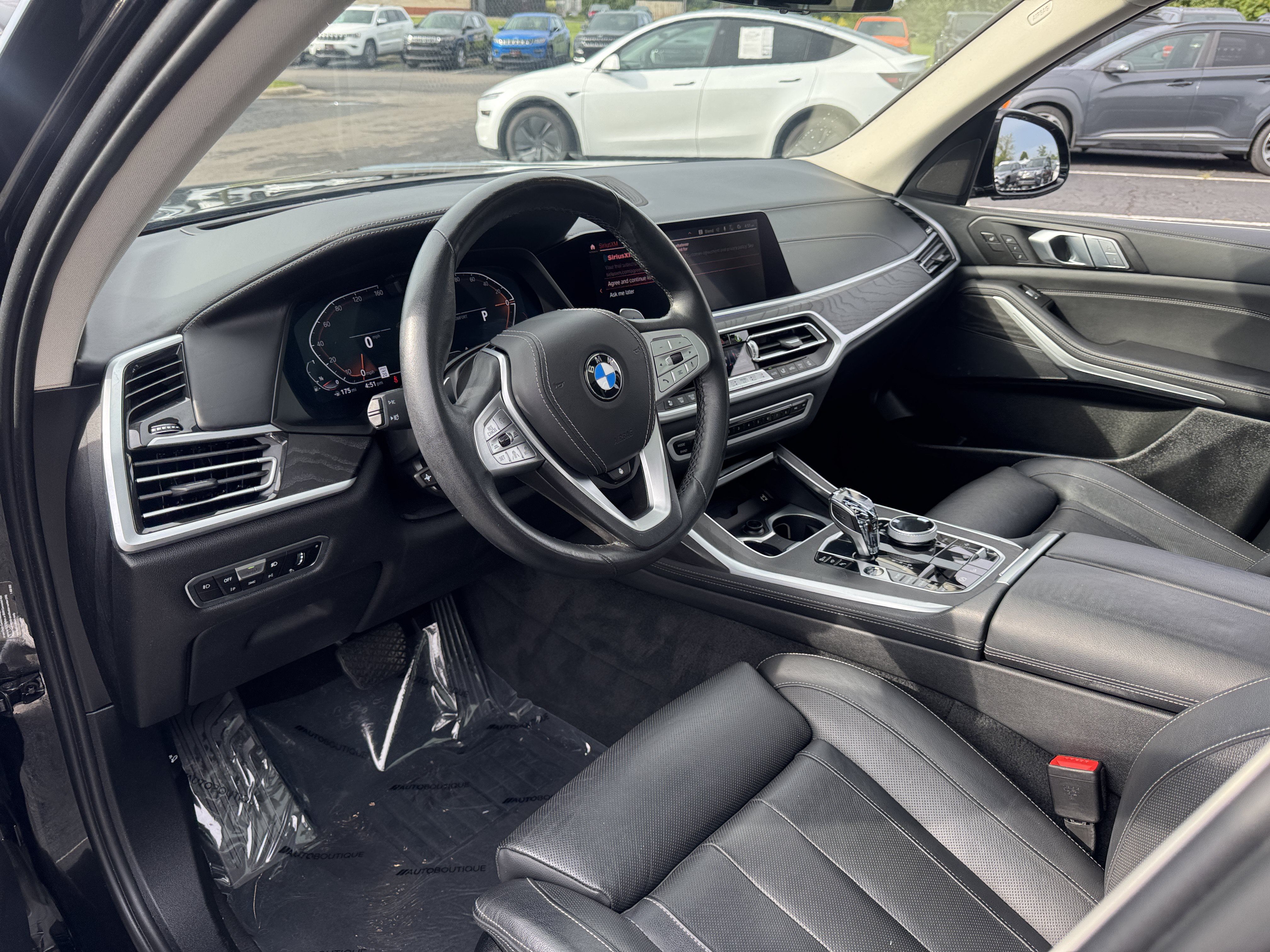 Used 2022 BMW X7 xDrive40i w/ Executive Package AWD/4WD image 8