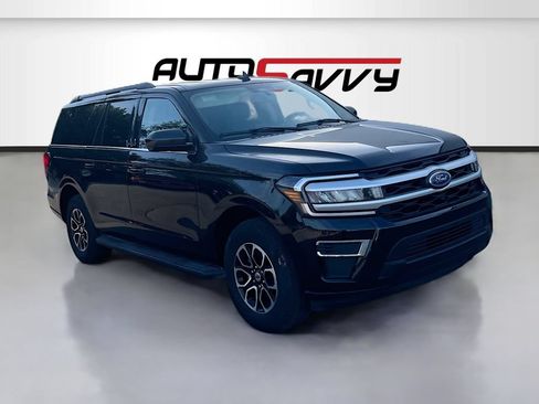 Used 2024 Ford Expedition Max XLT AWD/4WD image 1