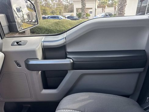 Used 2016 Ford F150 XLT w/ Equipment Group 302A Luxury image 22