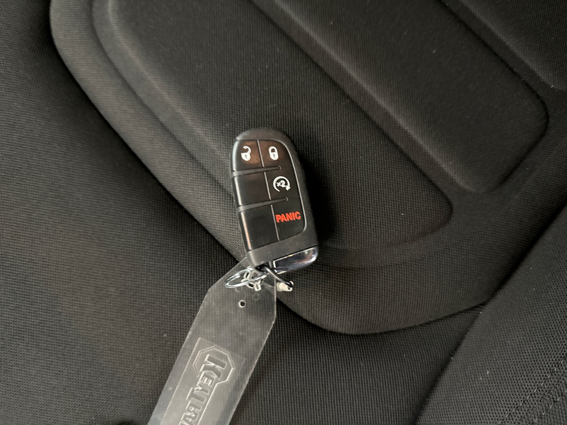Used 2022 Jeep Renegade Latitude AWD/4WD image 21